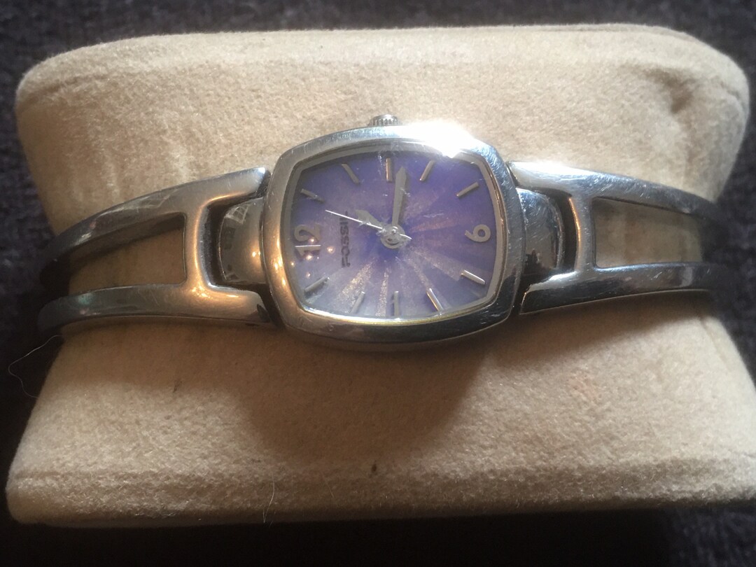 Relojes q&q wikipedia sale