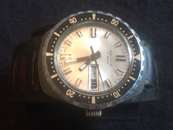Vintage smiths divers clearance watch