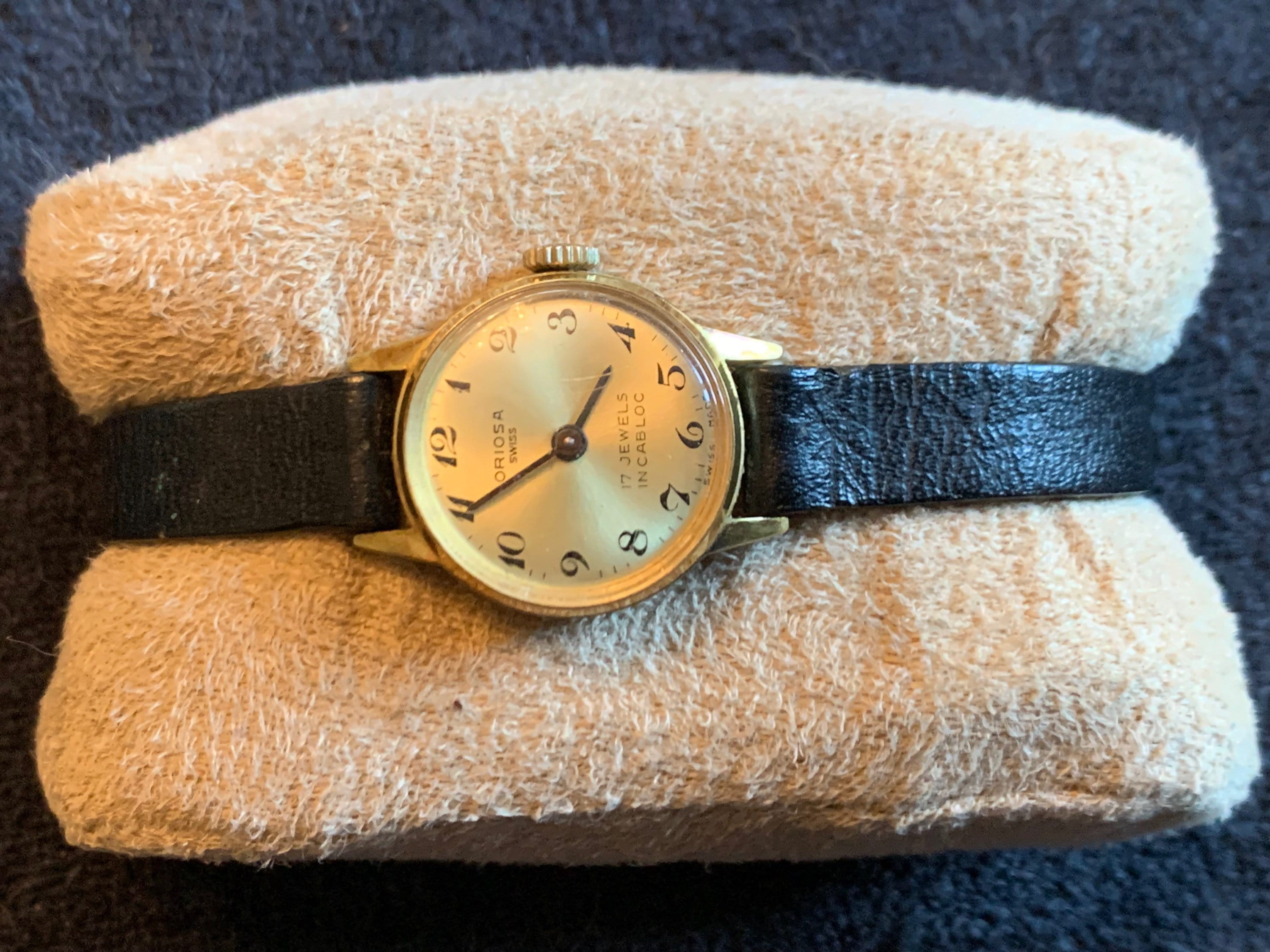 Vintage Rare Oriosa Gold Tone Ladies Watch