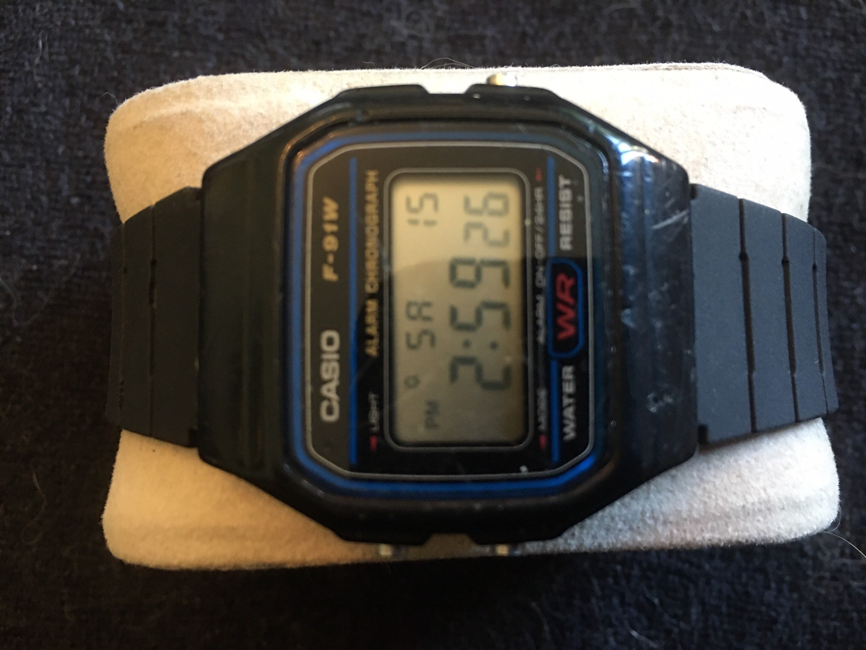 ◎ CASIO F-91W