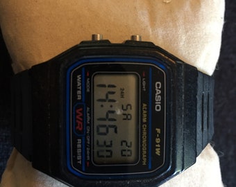 Vintage Casio F 91W Digital Quartz Watch