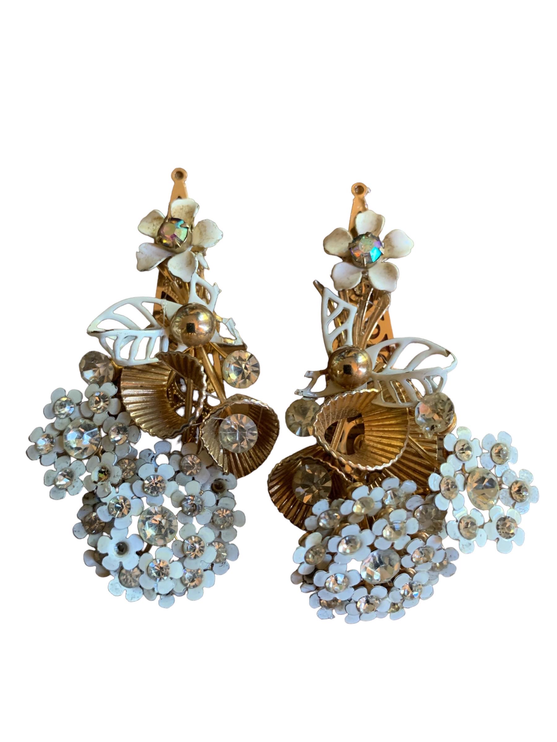 Triangle Cluster Bling Earring main image 1