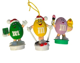 M&M's Figurine Lot Vintage 90s Holiday Easter Multi Color Character Set OS