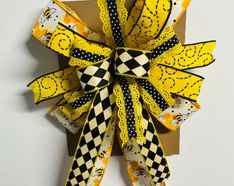 Honey Bee Bow, Bumble Bee Decor, Yellow Black Bow, Front Door Bow, Lantern Bow, Mailbox Bow, Honeycomb Ribbon Bow, Handmade Decorative Bow