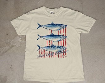 Vintage Sardine Cocktail Bar T-Shirt Small Salty Expensive Graphic Tee Retro Top