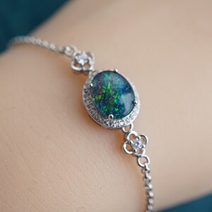 Dainty Sterling silver natural australian opal bracelet, opal bracelet, rainbown opal bracelet, 10x8mm