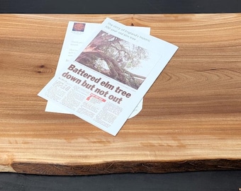 Live Edge Ulmen-Schneidebrett | 4 cm Dickes Handgefertigtes Holzbrett | Historische Englische Ulme | Rustikales Servierbrett | Einzigartiges Küchengeschenk