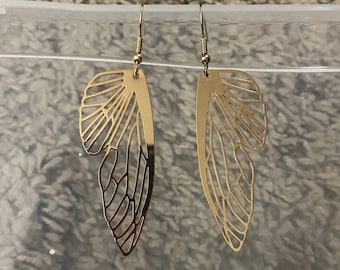 Pendientes de alas de hadas de oro