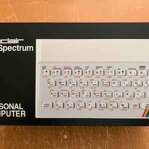 Sinclair ZX Spectrum Rubber White Special EMPTY BOX Reproduction With Poly ( Carton / Caja / Boîte / der Karton / Caixa / Scatola / Doos)