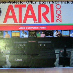 P.E.T.-boxskydd för Atari 2600 Vader-konsolens ytterförpackning