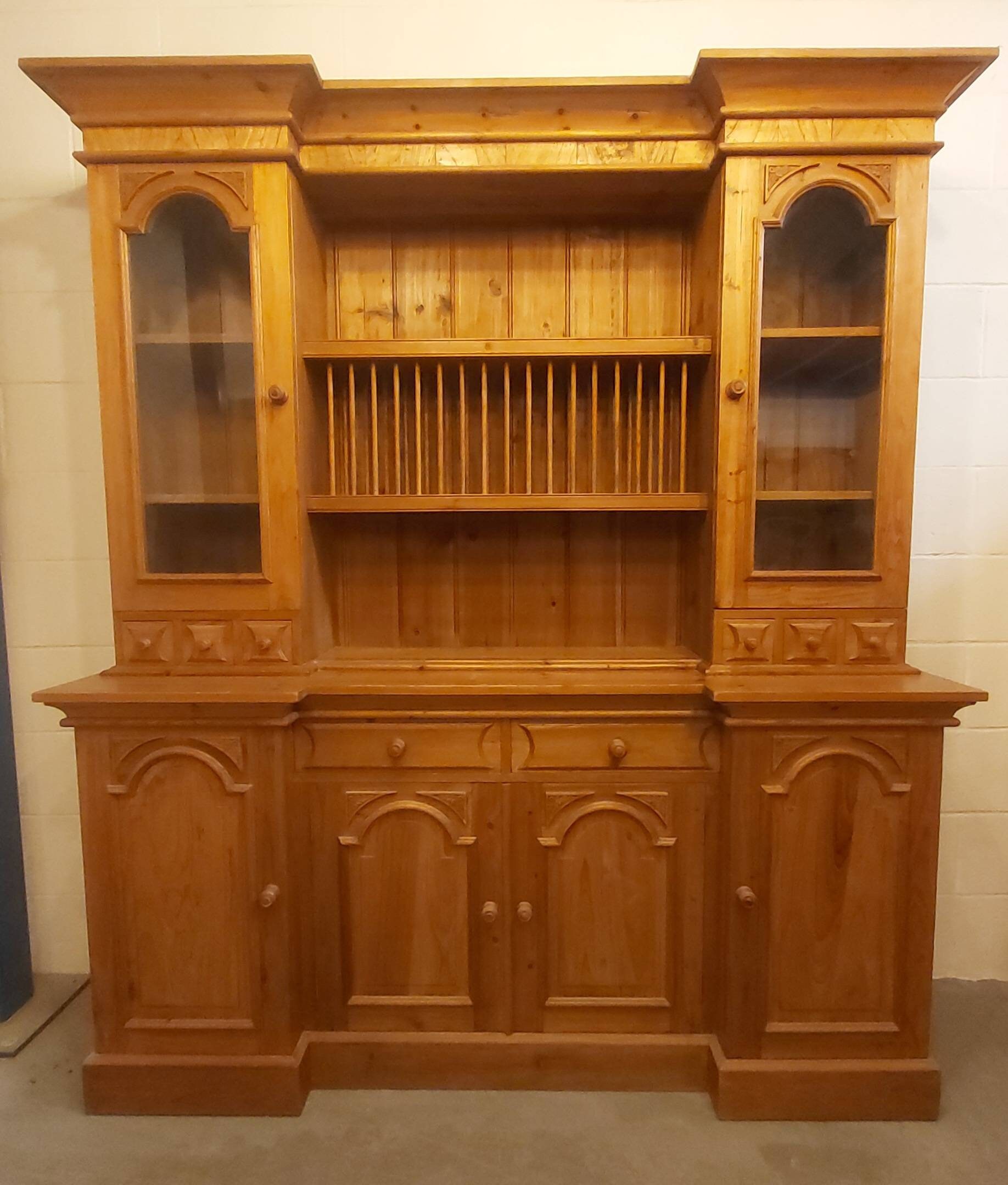 Large Reclaimed KEEN PINE Welsh Dresser With Plate Racks in Very Good
