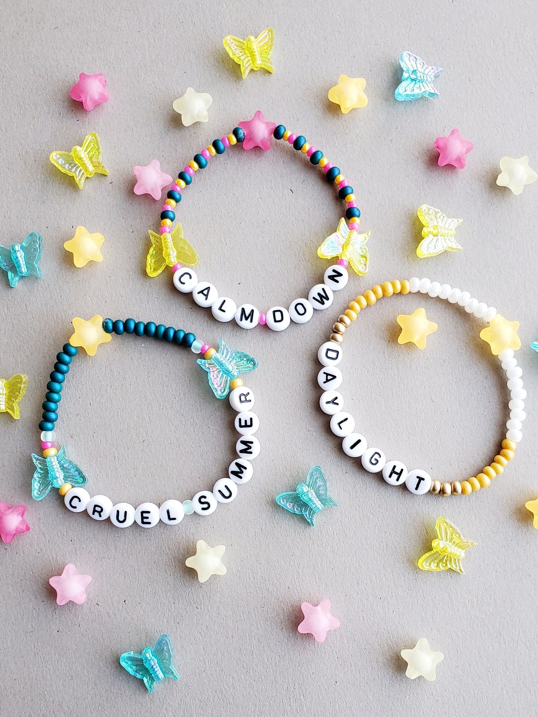 LET'S MAKE TAYLOR SWIFT FRIENDSHIP BRACELETS TOGETHER FOR THE