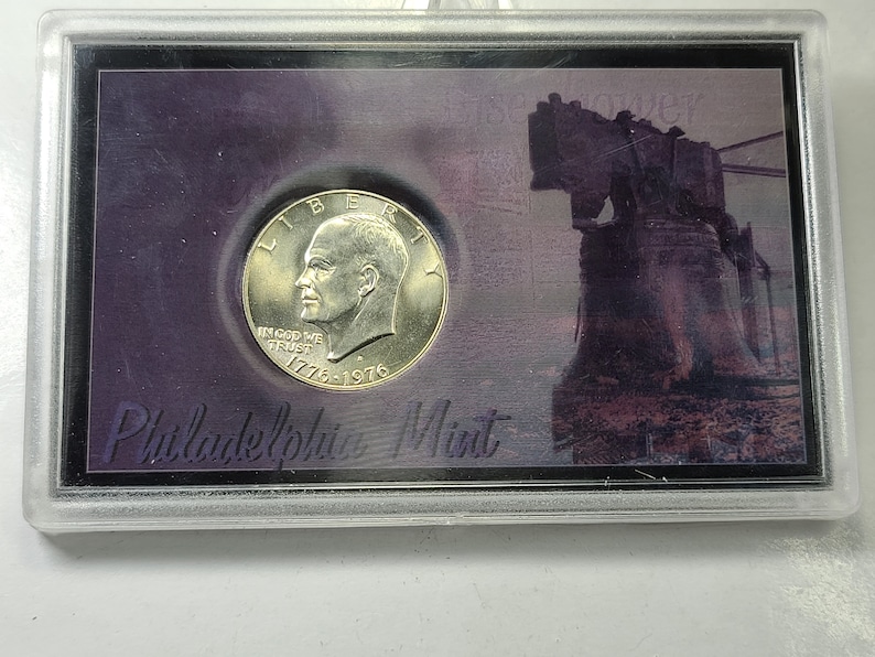 1976 Bicentennial San Francisco Eisenhower 40/% Silver Dollar in Hologram Holder