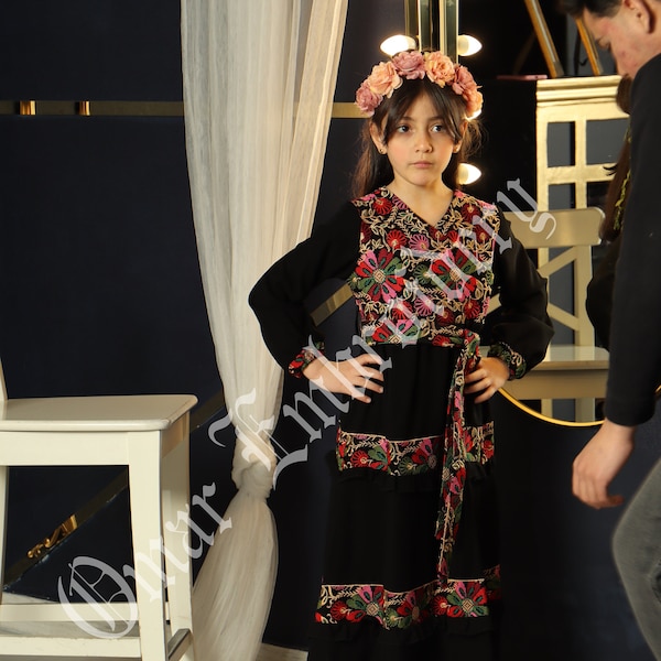 Girls Embroidered Dress for Kids Arabic Palestinian Jordanian Dress