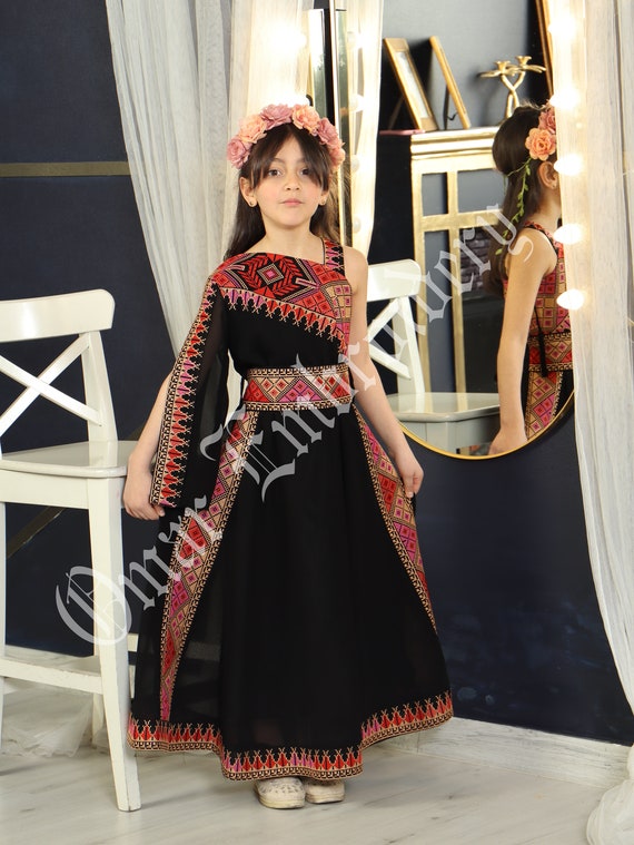 Arabic dress best sale girl