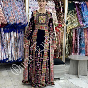 Majdalawi Palestinian thobe Tatreez Embroidered Traditional Palestinian Arabic Dress