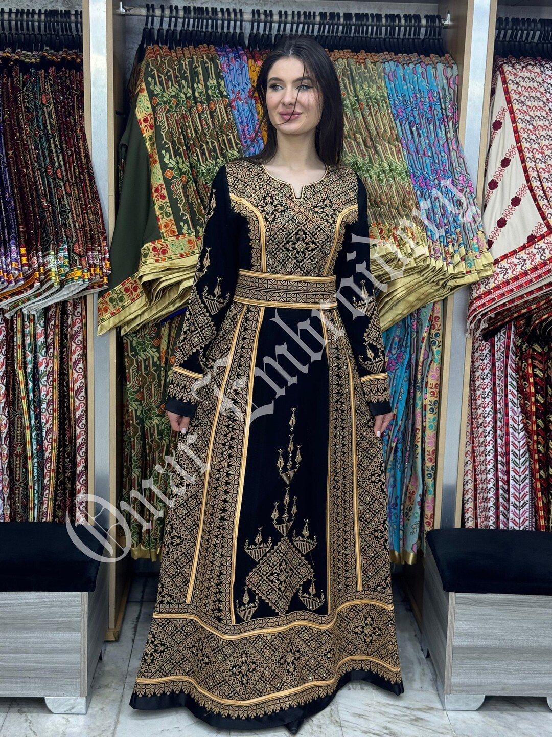Al Majdalawi - Very High Quality Embroidered Palestinian Thobe