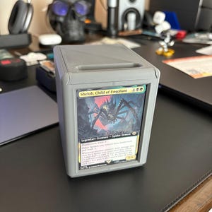 Magic the Gathering commander-leklåda.