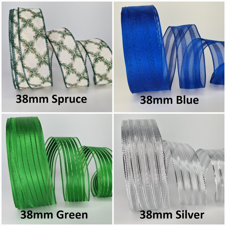 Op de afbeelding: Vier rollen van 38 mm breed lint in verschillende kleuren en patronen. De linten zijn spar, blauw, groen en zilver.