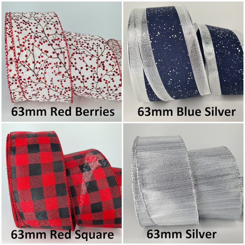 Op de afbeelding: Vier rollen van 63 mm breed lint in verschillende patronen. De eerste rol is wit met rode bessen, de tweede is blauw met zilveren glitter, de derde is rood en zwart geruit en de vierde is zilver.