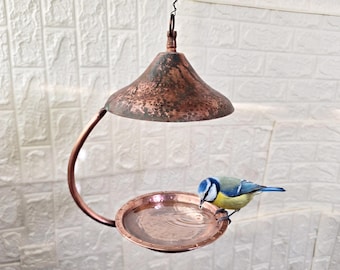 Hanging Copper Bird Feeder with Roof Guard, Hand Hammered Solid Copper Bird Water Drinker, Fly-Thru Roofed Bird Bath Outdoor Garden Decor