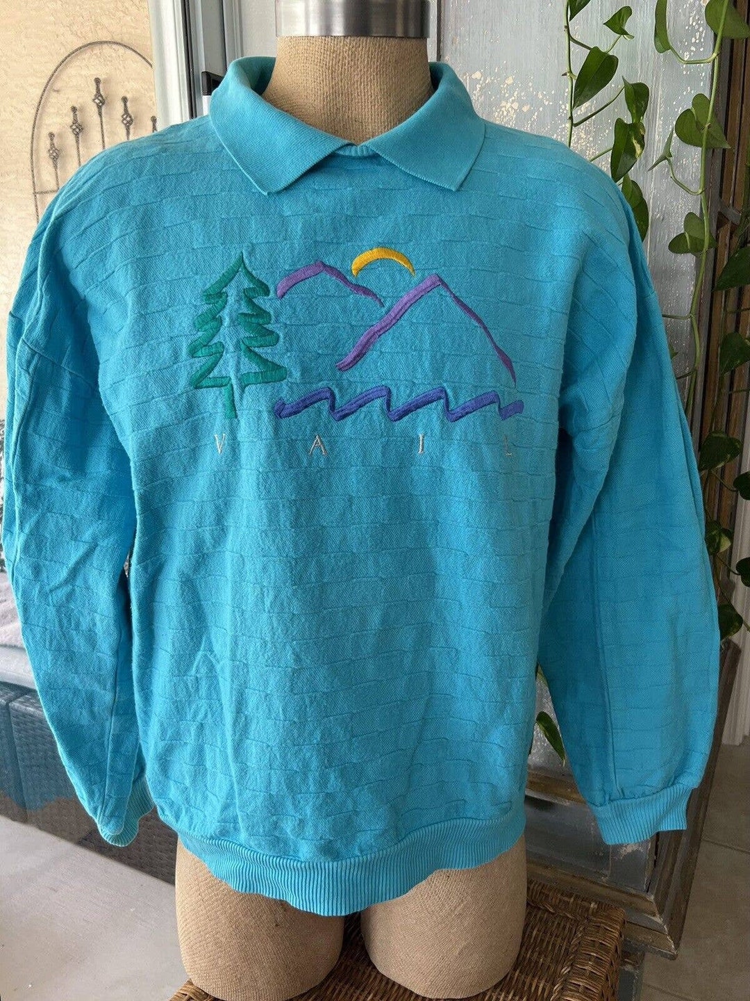 Vintage 80s Vail Ski Sweatshirt by Crazy Shirt Hawaii RARE Collared