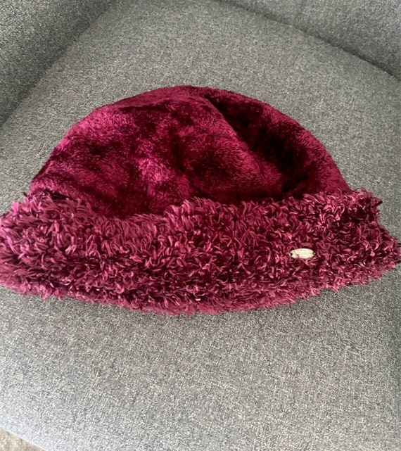 Vintage 90s Liz Claiborne Winter Hat Burgundy Fuzz