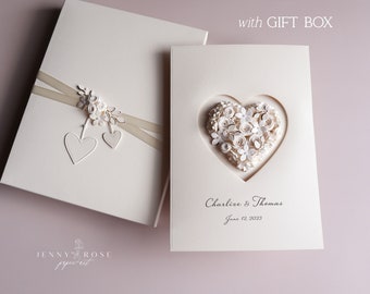 IVOIRE Carte de mariage personnalisée faite main, carte de félicitations pour l'heureux couple pour un jour spécial, carte et coffret cadeau