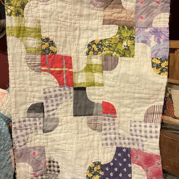 Vintage Quilt Piece, Antique Quilt Piece, Cutter Quilt Piece, Repurposed, Primitive, Crafting, Nice Colors, Multicolor