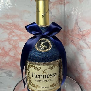 The Blues  Hennessy Bling Bottle (750ml) (EMPTY) Ready To Ship!&gt;&gt;&gt;
