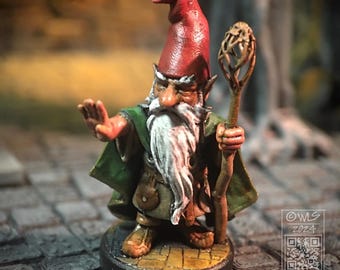Druido Gnomo, Miniatura Fantasy per D&D, Personaggio per Gioco di Ruolo da Tavolo, Figurina o Statua