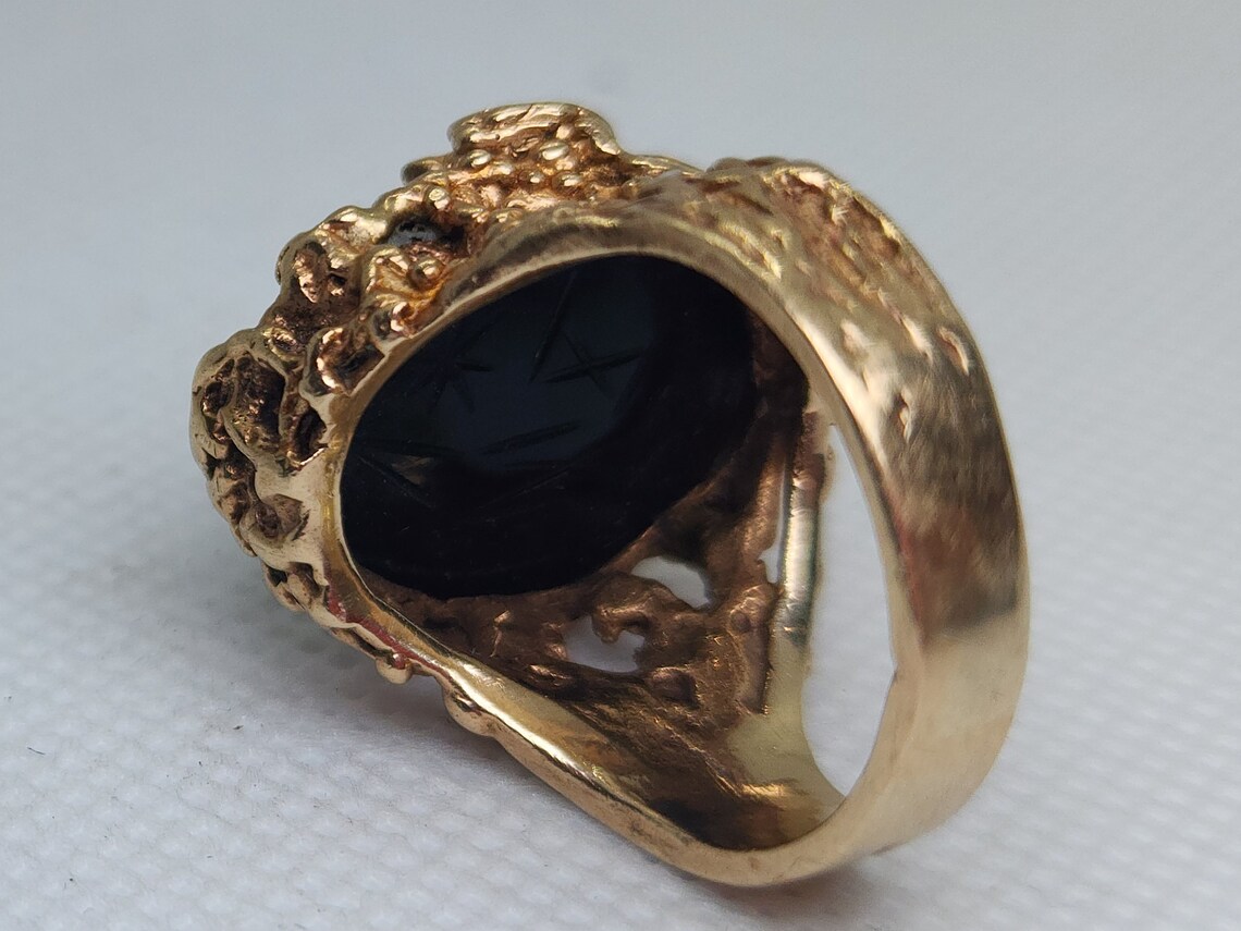 Sculptural gold & onyx ring main image 0