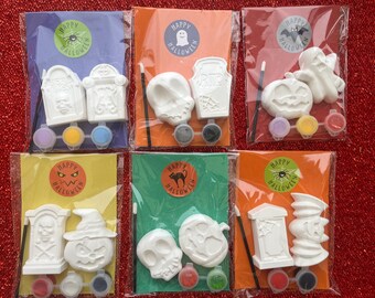 Halloween crafts for kids,trick or treat, halloween magnet,Halloween party bags, Halloween gift for kids, paint your own Halloween craft kit