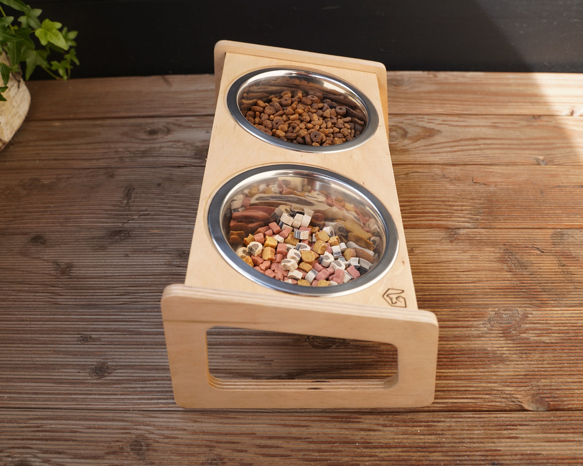Double Elevated Cat & Small Dog Bowls Feeding Station, Raised Cat Food Bowl,  Personalized Cat Bowls Stand 2 X 370ml / 1.5 Cup Bowl 