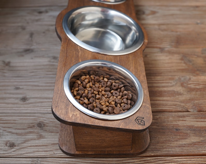 food and water raised bowl stand for cats and small dogs