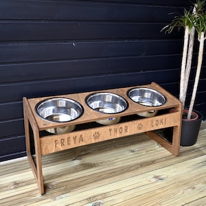 Triple Raised Dog Feeder - 1600ml / 6.8 cups (large bowls), Elevated Dog Food Stand, Dog Bowl Feeding Station, Tilted Large Dog Bowls