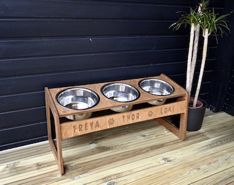 Triple Raised Dog Feeder with 1600ml / 54oz bowls, Elevated Dog Food Stand, Dog Bowl Feeding Station, Personalized Tilted Large Dog Bowls