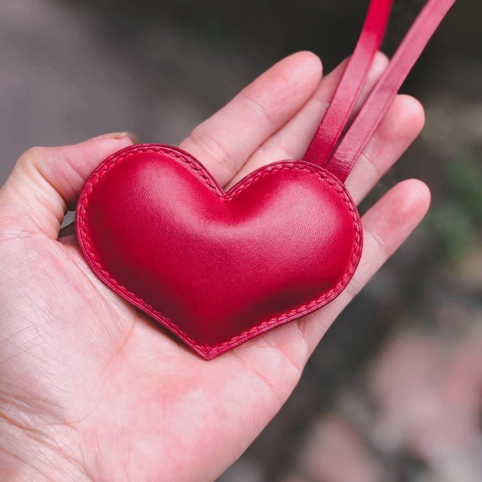 Human Made - HEART BANK POUCH | HBX - Globally Curated