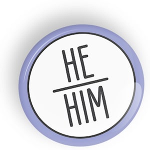 Voornaamwoord hij/hem pin badge knop of magneet LGBTQ+, LGBT