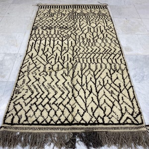 Unique Anzal Berber Rugs Carpet, Moroccan Handmade Rugs, Home Decor, (110X207 Cm)