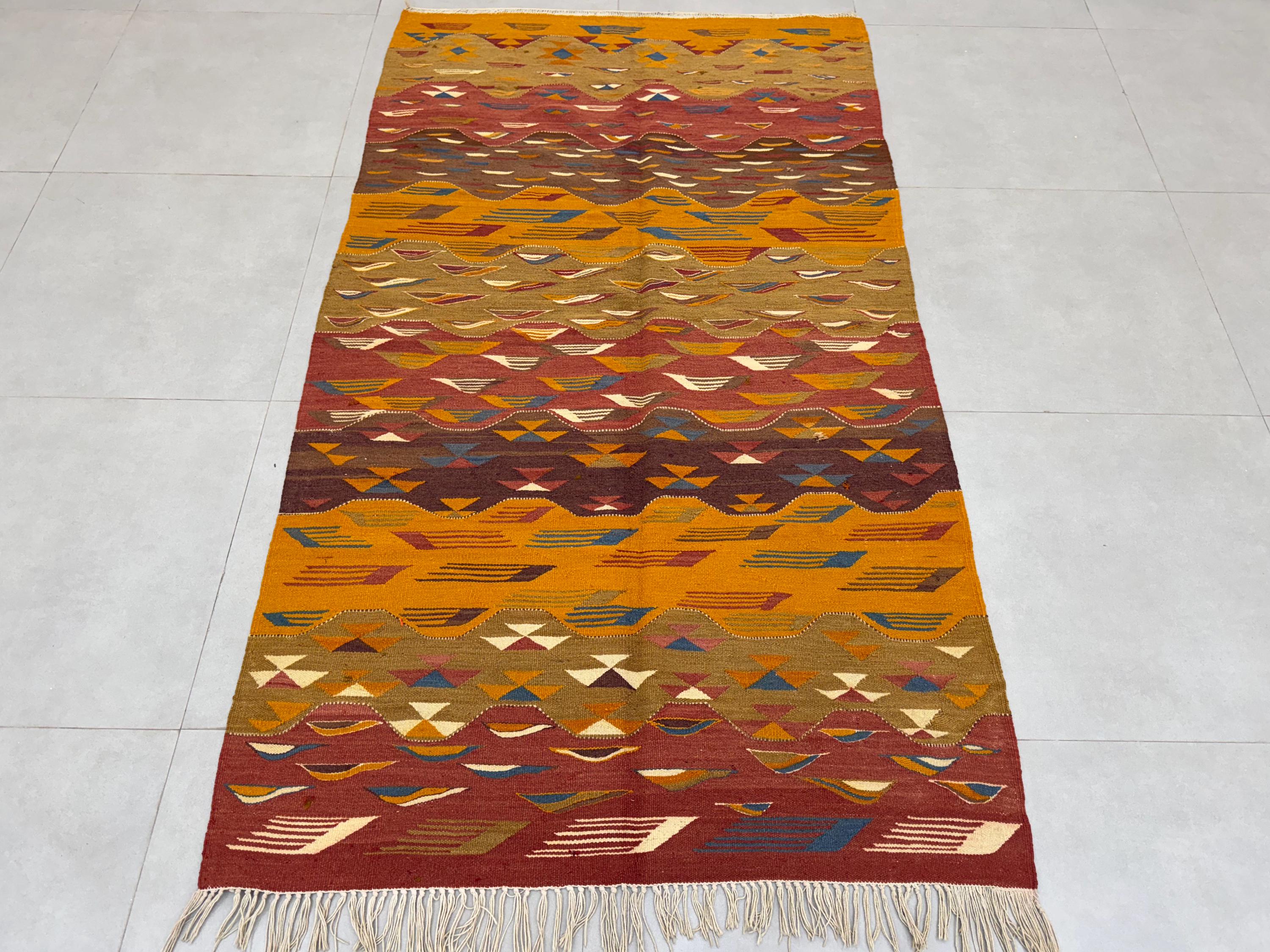 【新品/一点物】モロッコのベルベルラグ 108×53　No. 1 TheBerberTouch - Etsy 日本