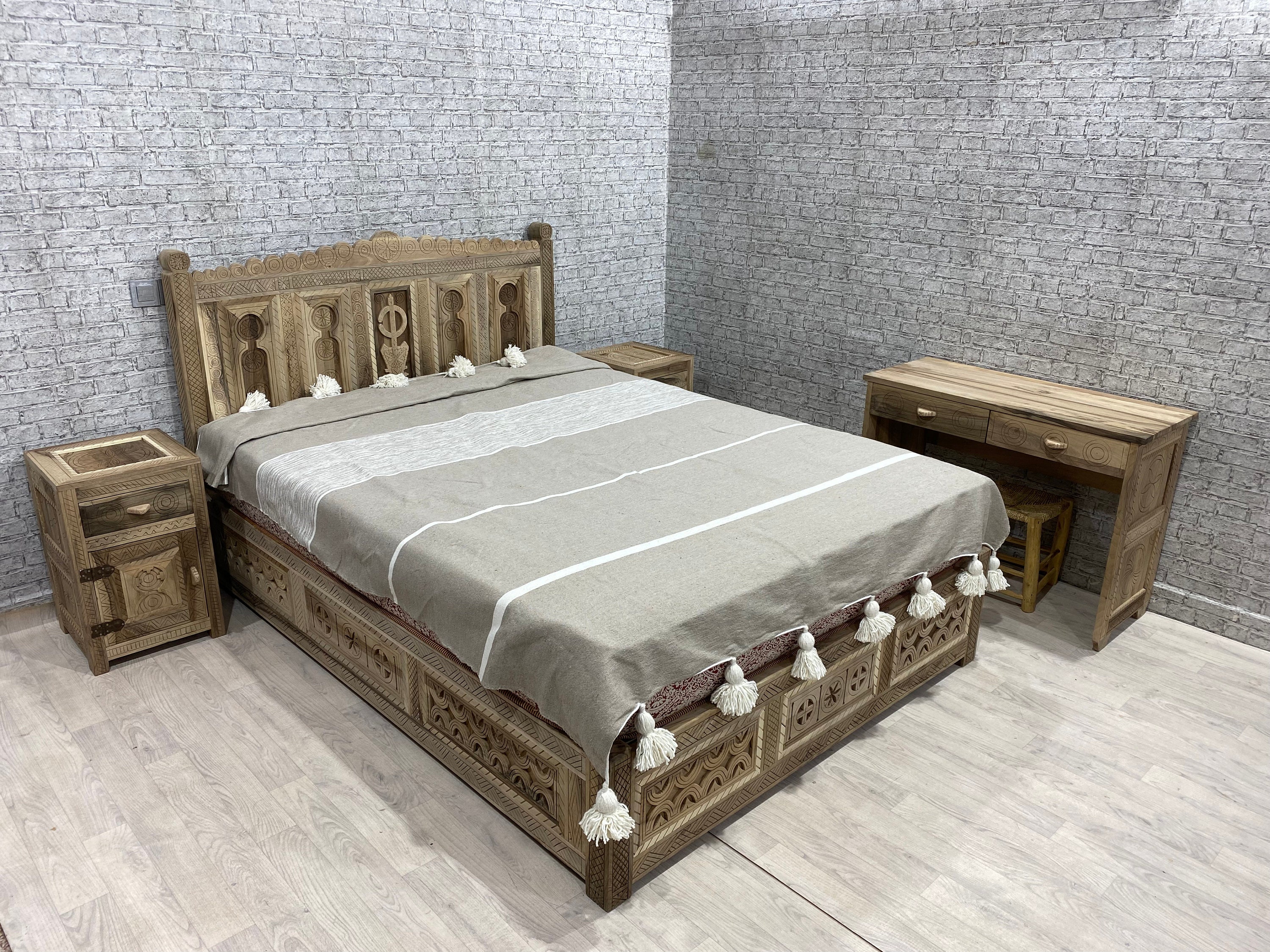 Impresionante cama marroquí, cama de madera bereber tallada, cama bohemia,  dos camas, cama de madera de tamaño completo, envío gratuito. - Etsy México, image size:3000x2250
