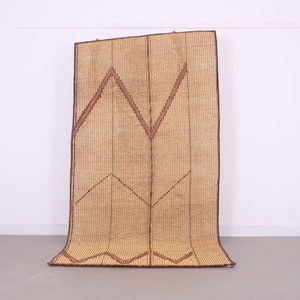 小さなトゥアレグ族のマット、手作りラグ、ボヘミアン装飾、ヴィンテージモーリタニアラグ、133x258 CM、送料無料