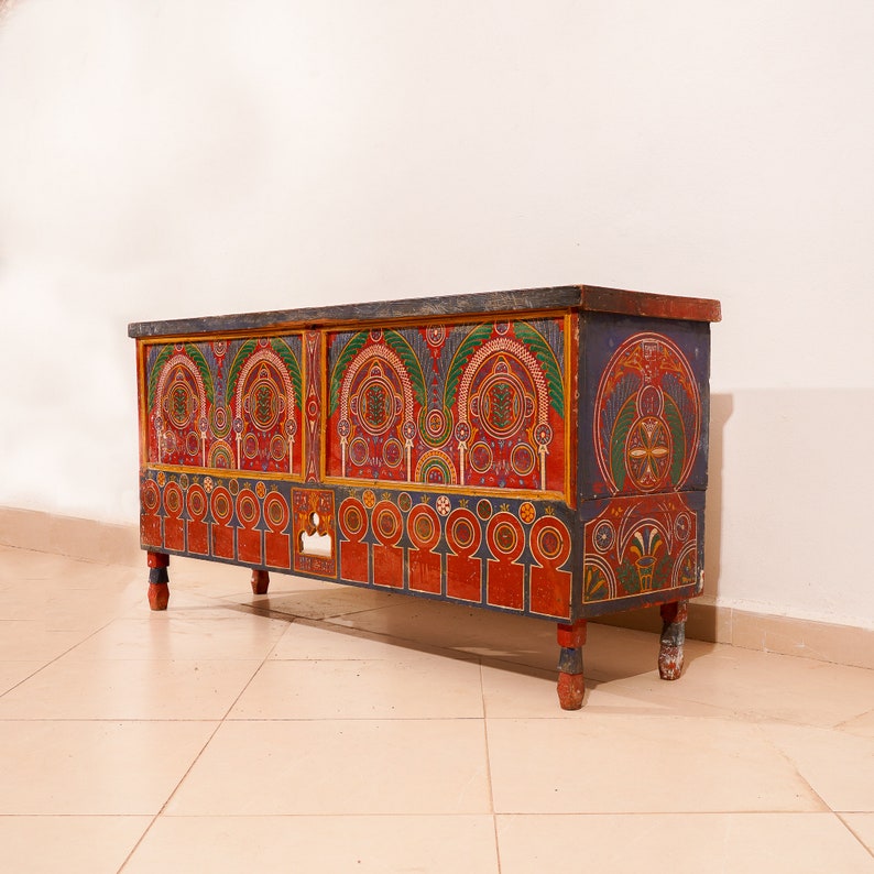 Lovely Moroccan cabinet, Vintage Berber cabinet, Woden Boxe, Home Furniture, Moroccan Berber Chest, Free Shipping, image 4
