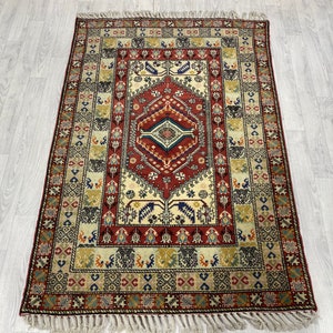 Colourful Moroccan Royal Extra Rug, Soft Carpet, Home decor, Interior Design ( 121 x 176 CM )