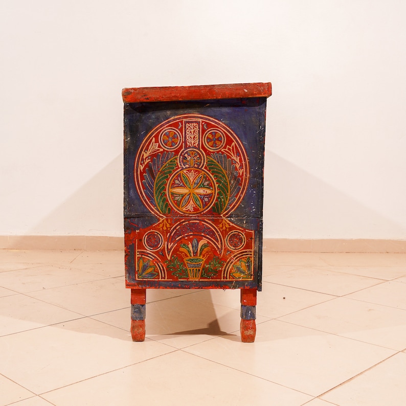 Lovely Moroccan cabinet, Vintage Berber cabinet, Woden Boxe, Home Furniture, Moroccan Berber Chest, Free Shipping, image 8
