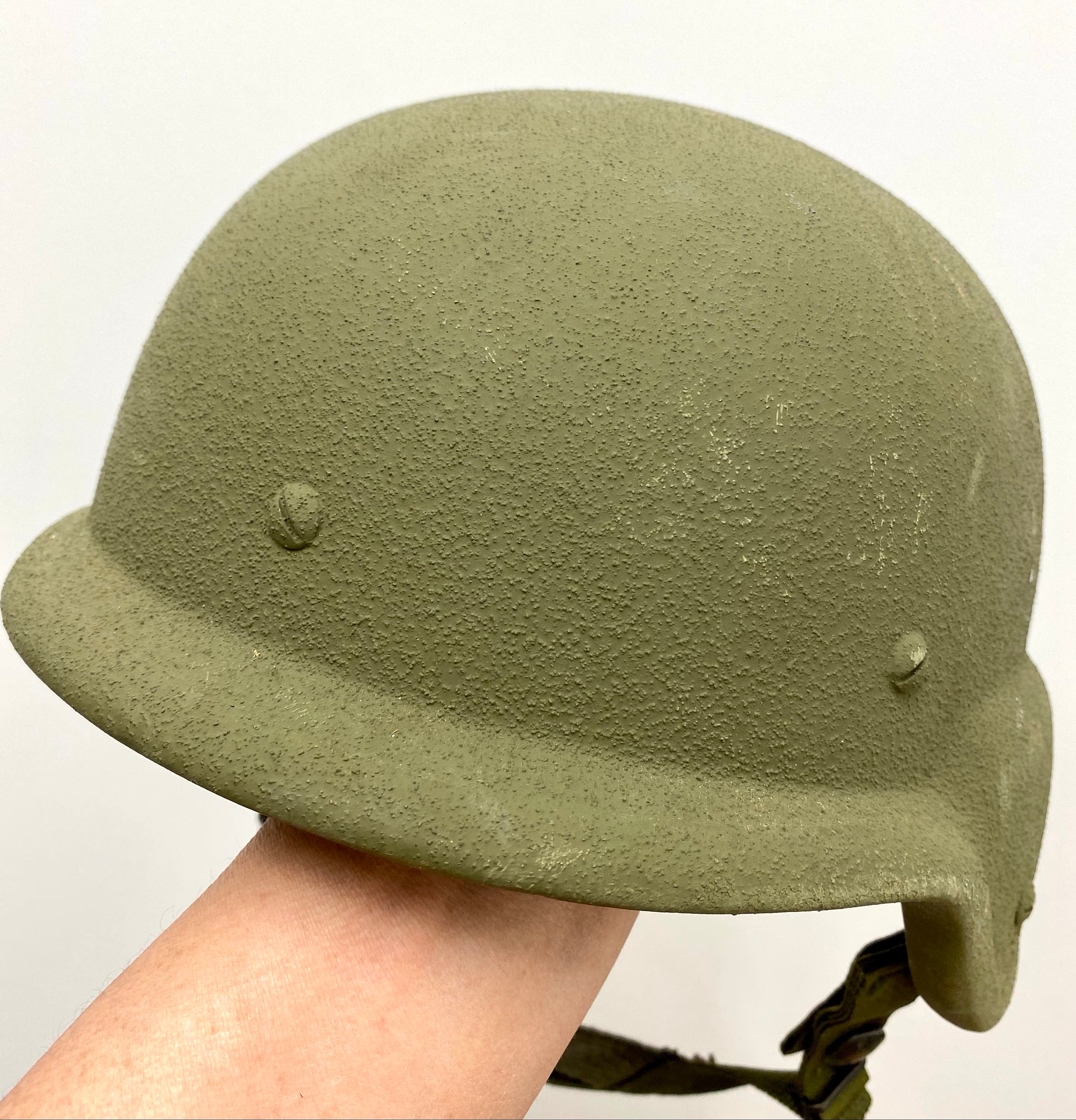 Pasgt Kevlar Helmet for sale Only 3 left at 60