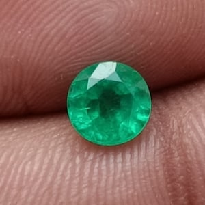 Natural Emerald Round, Emerald Round, Green Emerald Round, Faceted Emerald Round, Emerald Round Loose Stone, Emerald Round For Ring, 0.85CT.