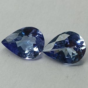 Natural Tanzanite Pear Pair,Blue Tanzanite Pear Pair,Tanzanite Pear,Loose Tanzanite Pear Pair,Tanzanite Pear Cur Pair,Tanzanite Pair 8 x 6 MM.