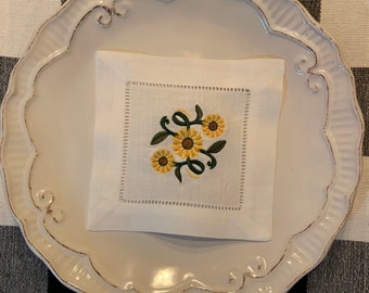 Embroidered Linen Cocktail Napkins, Sunflower Cocktail Napkins, Floral Napkins, Flower Napkins, Set of Cocktail Napkins